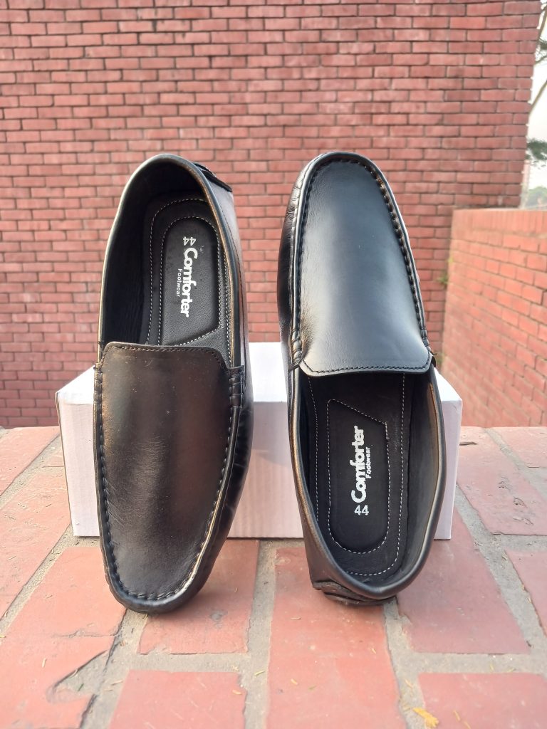 ক্লাসিক লোফার